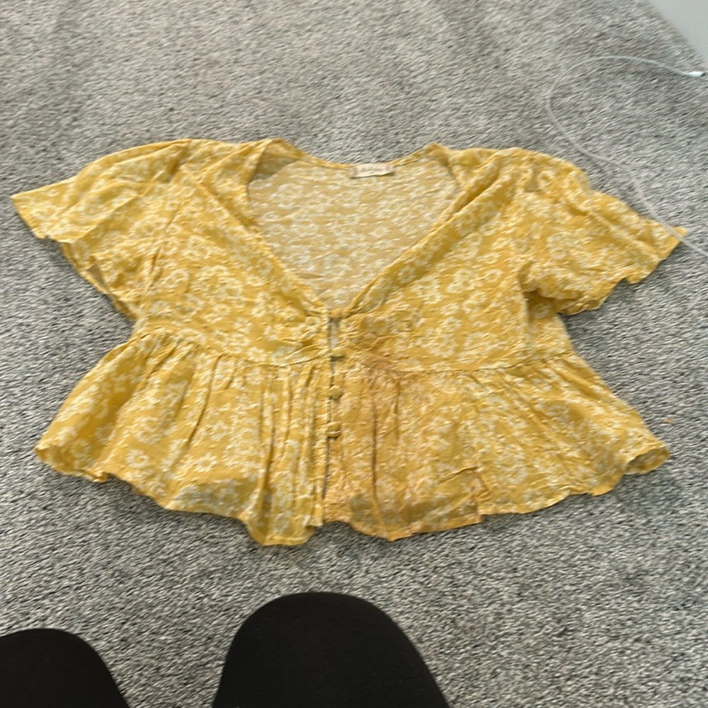 Yellow shirt